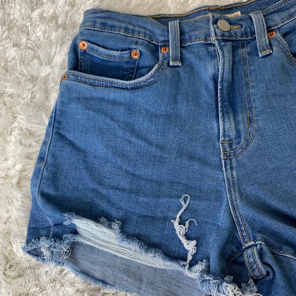 Levi Straus High Rise Jean Shorts Sz 27 Medium Wash - Picture 4 of 7
